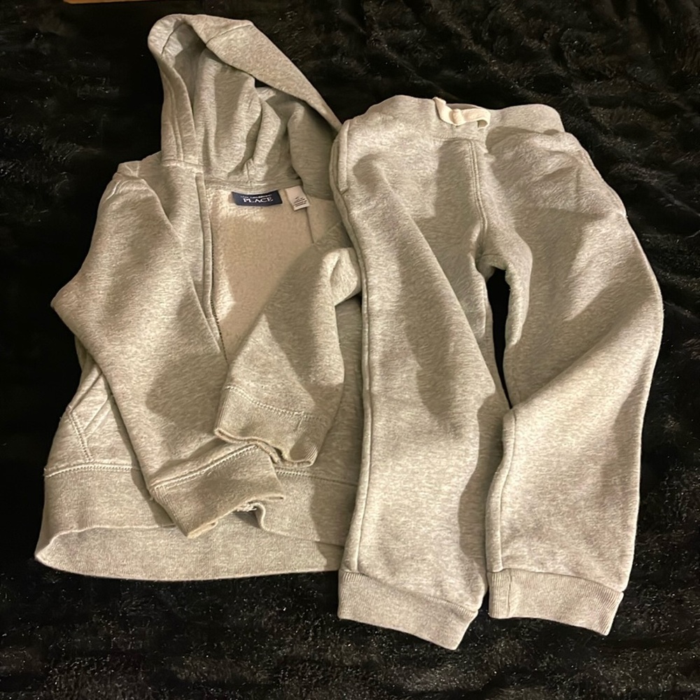 The Children’s Place Boy’s 2pc Sweatsuit Long Sleeve  Zip Hoodie/Pants w/Pockets